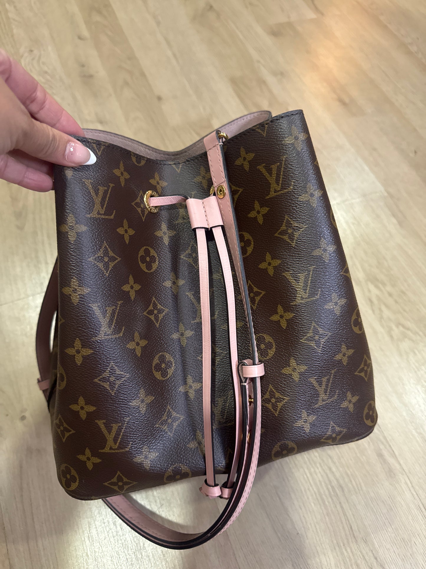 Lv Neonoe