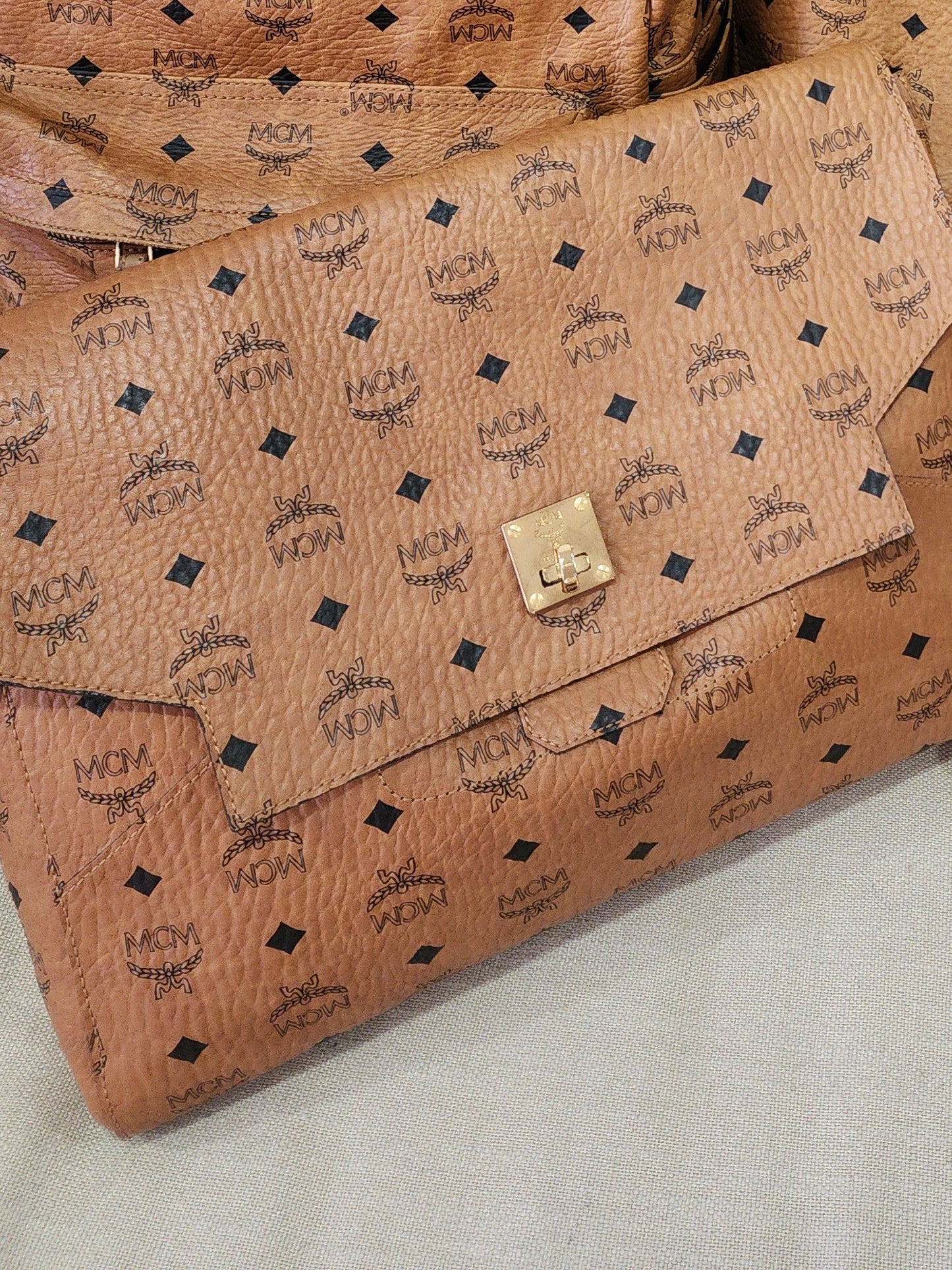 mcm laptop case