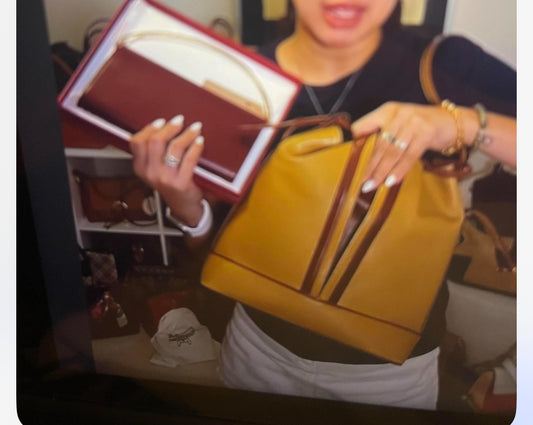 Cartier bundle